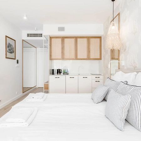 Apartamenty Chmielna 10 - Kompleks Deo - Old Town By Rent Like Home 格但斯克 外观 照片