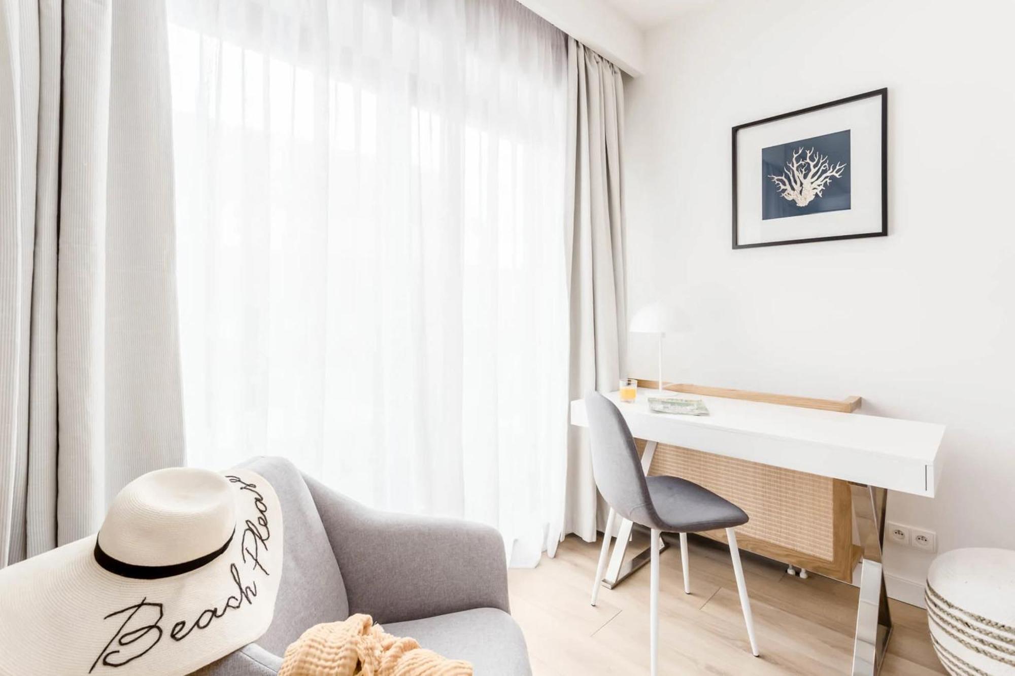 Apartamenty Chmielna 10 - Kompleks Deo - Old Town By Rent Like Home 格但斯克 外观 照片